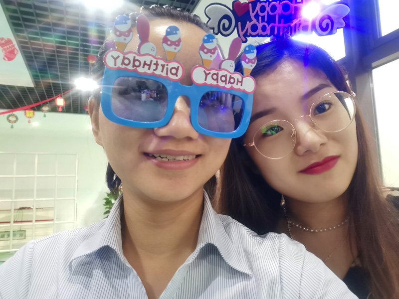 八月集體生日會 | 與久違的祝?；馃嵯嘧?  src="/uploads/allimg/210903/1-210Z3142040130.jpg" style="width: 800px; height: 1067px;" /></p>
<p><img alt=