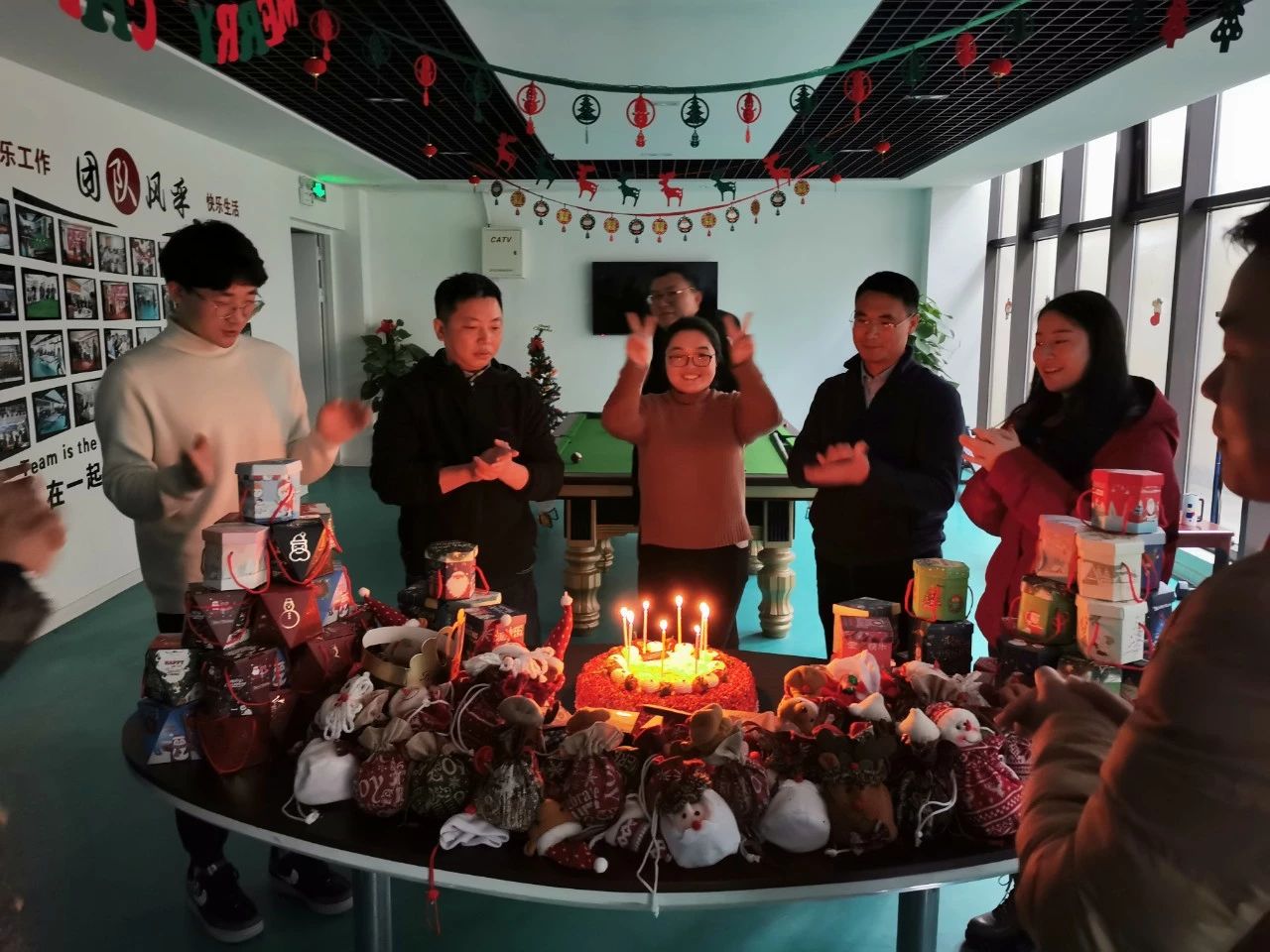圣誕主題生日趴 | 濃情暖意平安夜，誕愿有你共前行