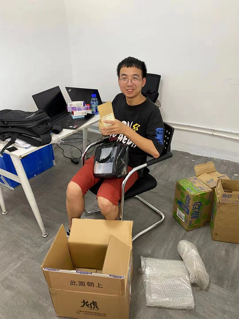 夏送清涼，情系一線｜致高溫下堅(jiān)守崗位的一線員工