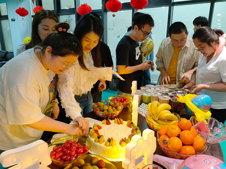 員工集體生日會｜溫馨五月，感恩有你，攜手同行