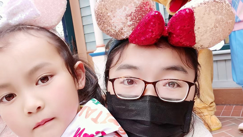 Happy Women’s Day | 歡度三八節(jié)，我們相約上海迪士尼樂(lè)園