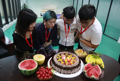 八月未央，歡聚一夏 | 寶開集體生日會：共享歡樂時刻